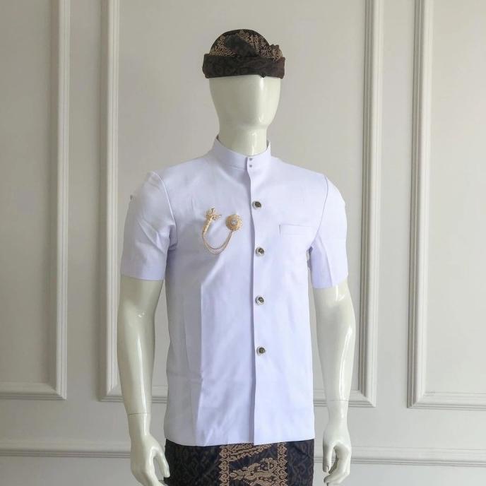 Baju Putih